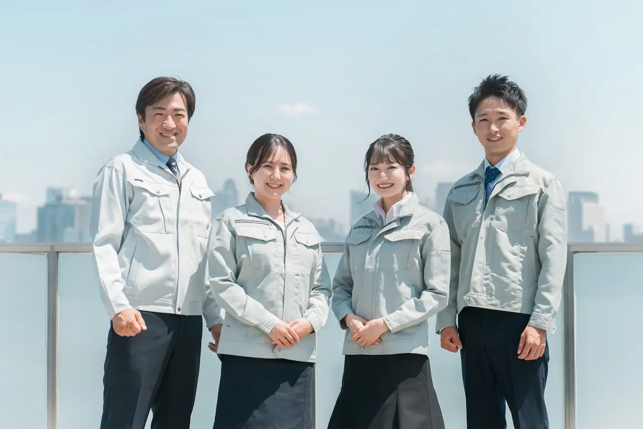 鍛治工事のプロフェッショナル集団 若手社員の画像